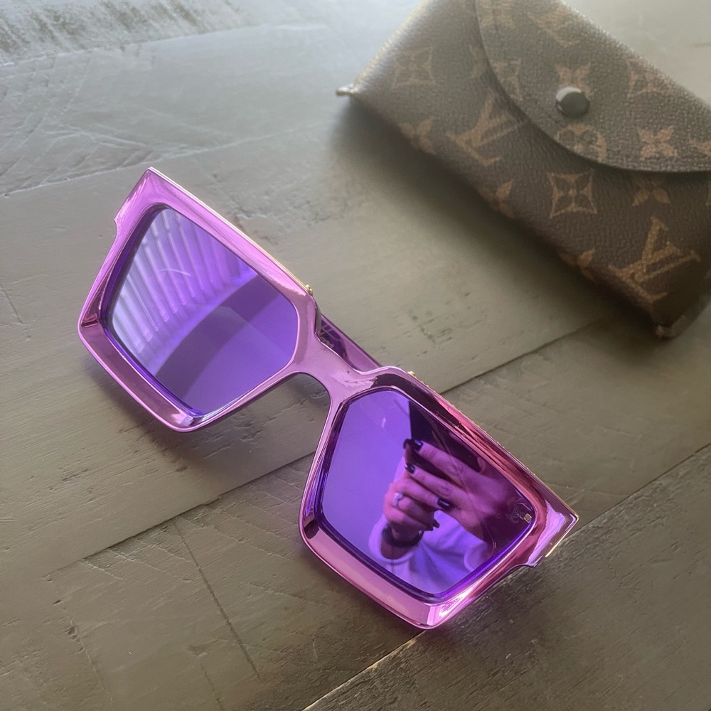 Stunning Purple LV Sunglasses